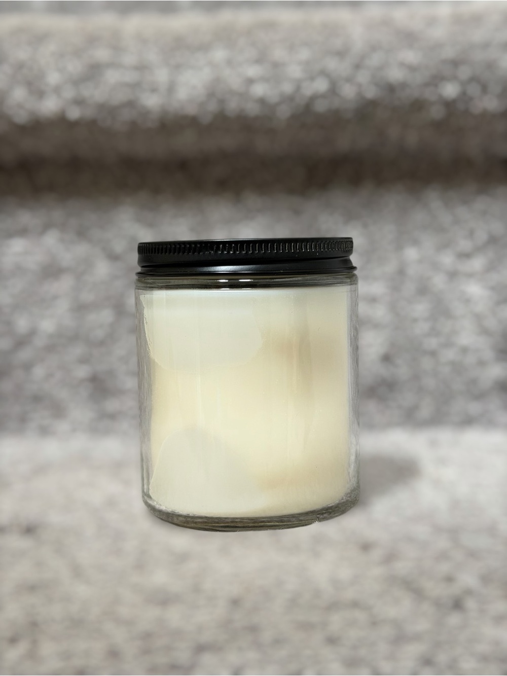 Bath & Body Works Fresh Coconut & Cotton‎ Single Wick Candle 7oz White Barn BBW - Picture 2 of 5